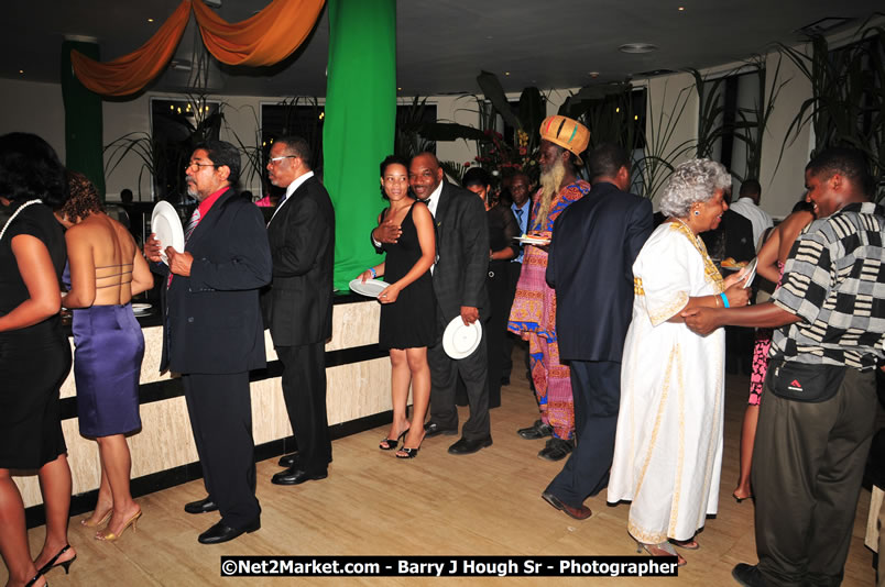 Bird of Paradise Awards & Gala @ Grand Palladium Resort & Spa [Fiesta] - Saturday, August 9, 2008 - Guest Honouree The Most Honourable P.J. Patterson ON, PC, QC - Hanover Homecoming Foundation LTD Jamaica - Wherever you roam ... Hanover bids you ... come HOME - Sunday, August 3 to Saturday, August 9, 2008 - Hanover Jamaica - Photographs by Net2Market.com - Barry J. Hough Sr. Photojournalist/Photograper - Photographs taken with a Nikon D300 - Negril Travel Guide, Negril Jamaica WI - http://www.negriltravelguide.com - info@negriltravelguide.com...!