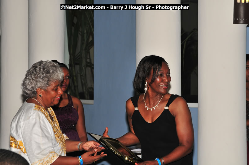 Bird of Paradise Awards & Gala @ Grand Palladium Resort & Spa [Fiesta] - Saturday, August 9, 2008 - Guest Honouree The Most Honourable P.J. Patterson ON, PC, QC - Hanover Homecoming Foundation LTD Jamaica - Wherever you roam ... Hanover bids you ... come HOME - Sunday, August 3 to Saturday, August 9, 2008 - Hanover Jamaica - Photographs by Net2Market.com - Barry J. Hough Sr. Photojournalist/Photograper - Photographs taken with a Nikon D300 - Negril Travel Guide, Negril Jamaica WI - http://www.negriltravelguide.com - info@negriltravelguide.com...!